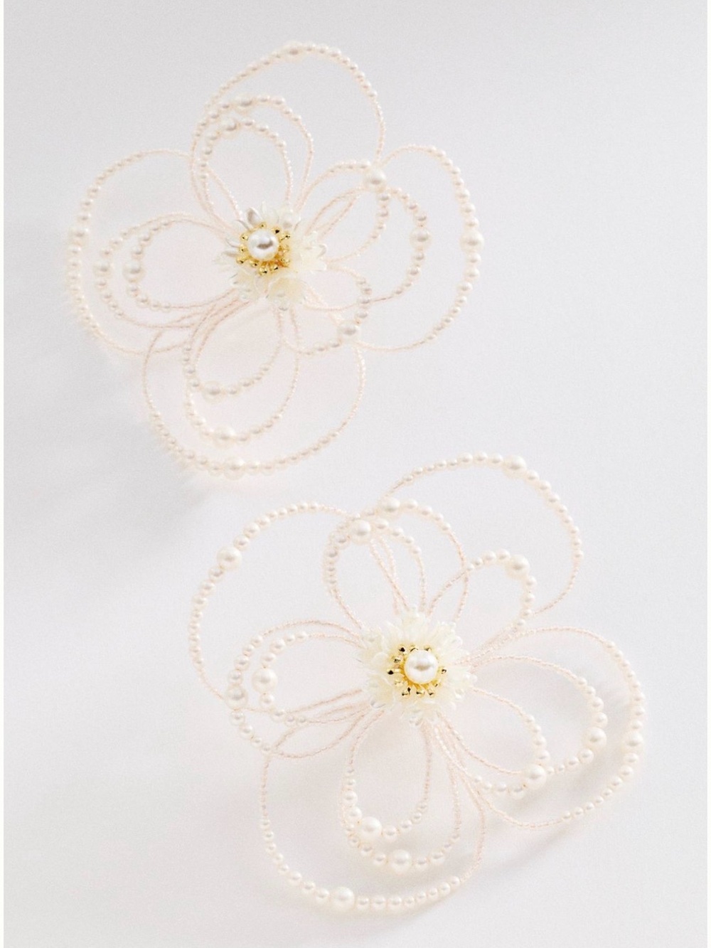 Pearl floral earrings — Anthropologie